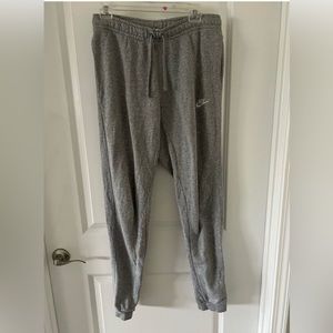 NIKE Medium Tall Joggers